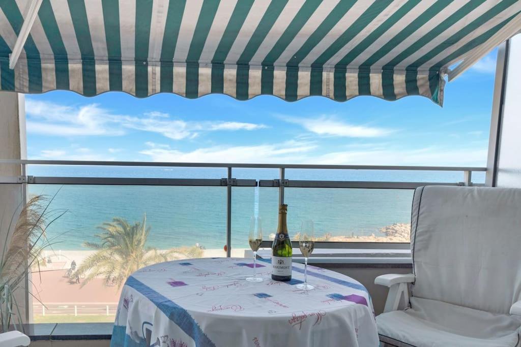 La Prom - A Two Bedroom Apartment With A Sea View 니스 외부 사진