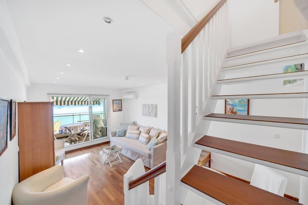 La Prom - A Two Bedroom Apartment With A Sea View 니스 외부 사진